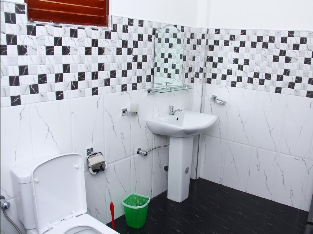 Lotus Villa Mirissa Εξωτερικό φωτογραφία